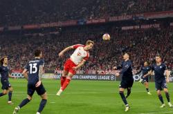 开云体育入口-拜仁慕尼黑击败拉齐奥，主场4球斩杀的简单介绍