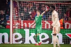 开云官网-勒沃库森球员积极备战拜仁慕尼黑，迎接挑战