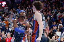 开云体育在线-英勇一役：篮网vs雷霆，决胜时刻！的简单介绍