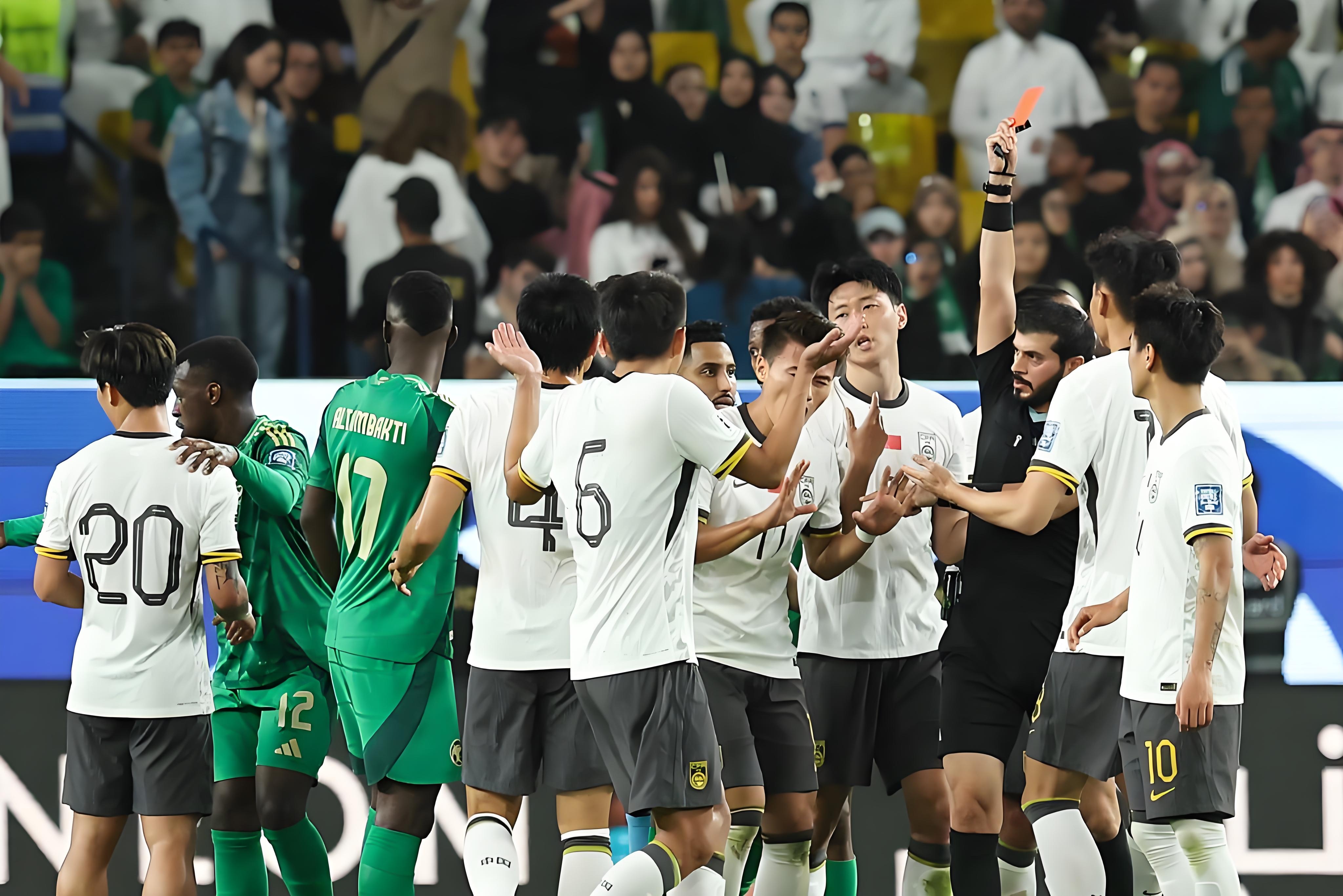 关于万众瞩目的足球盛会：世界级强队对抗的信息