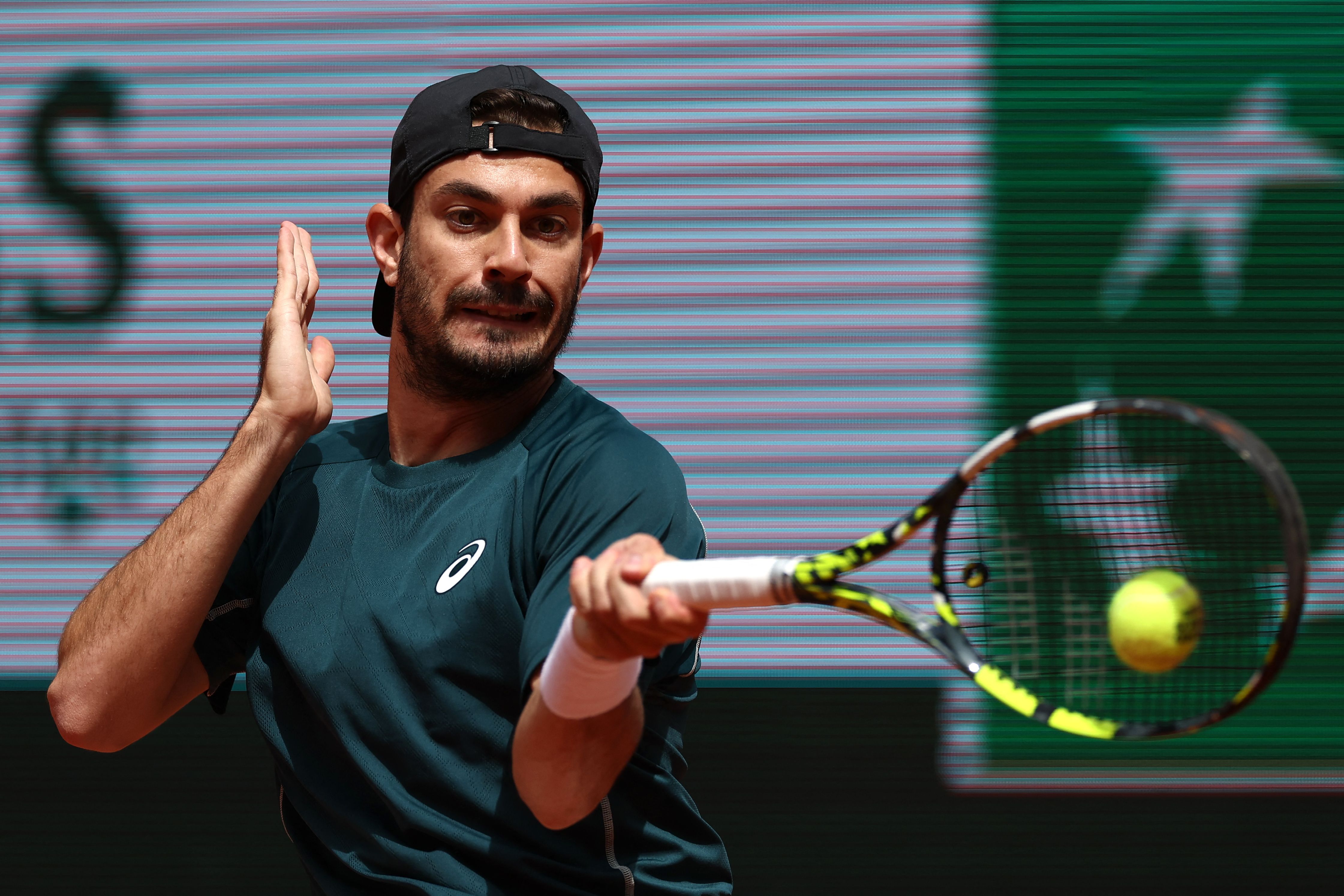 美国网球队翻盘法国网球队，阿尔卡拉斯统治全场的简单介绍