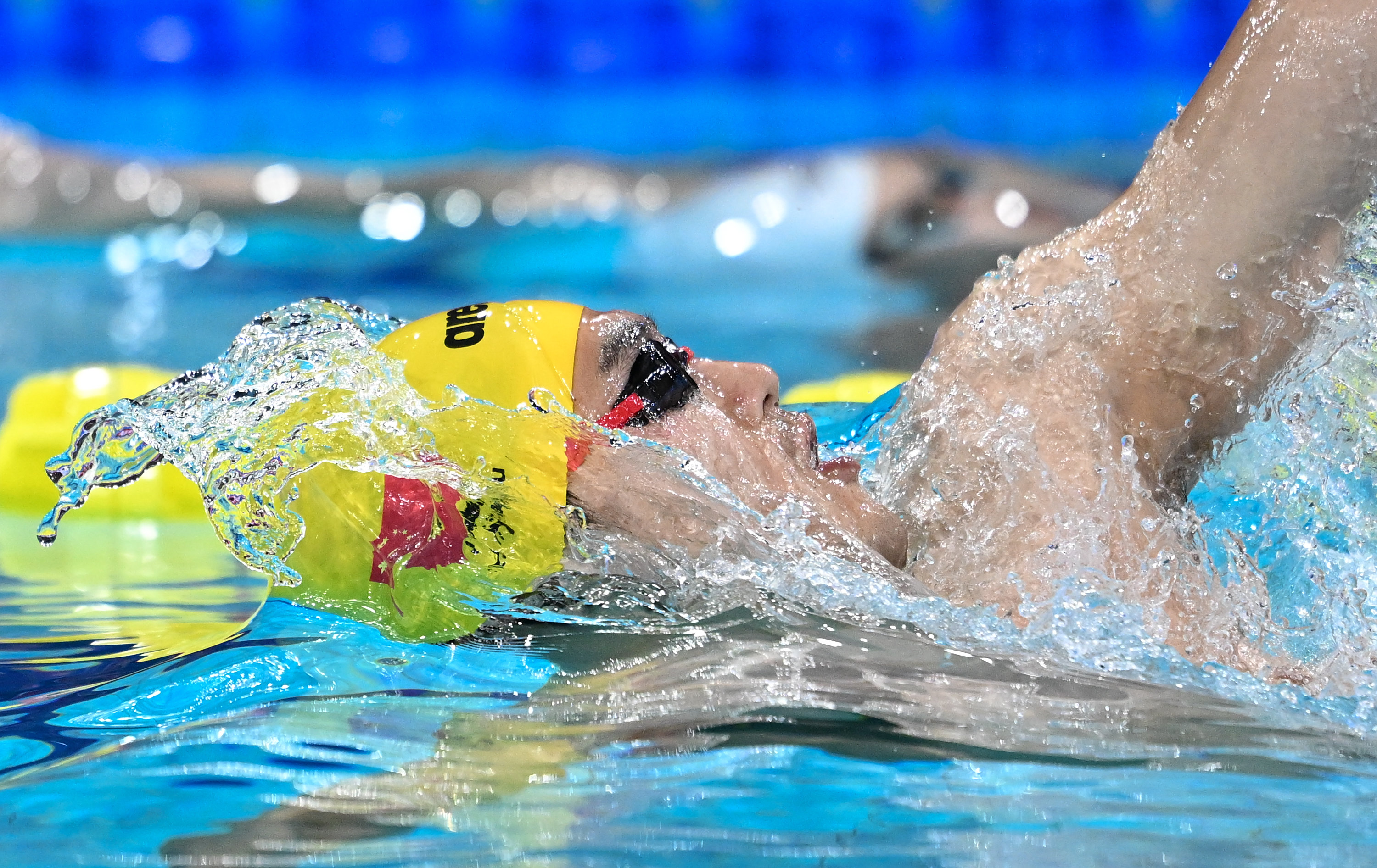 游泳小组赛落幕，强队悉数晋级的简单介绍