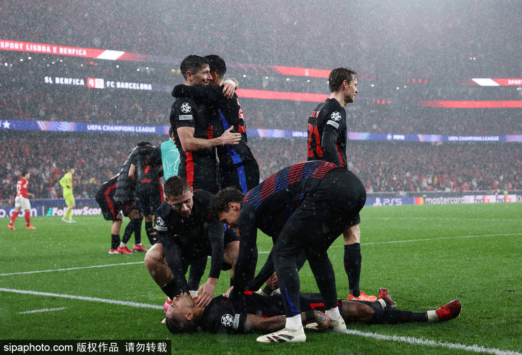 关于中国险胜法国，佩德里扛起全队的信息