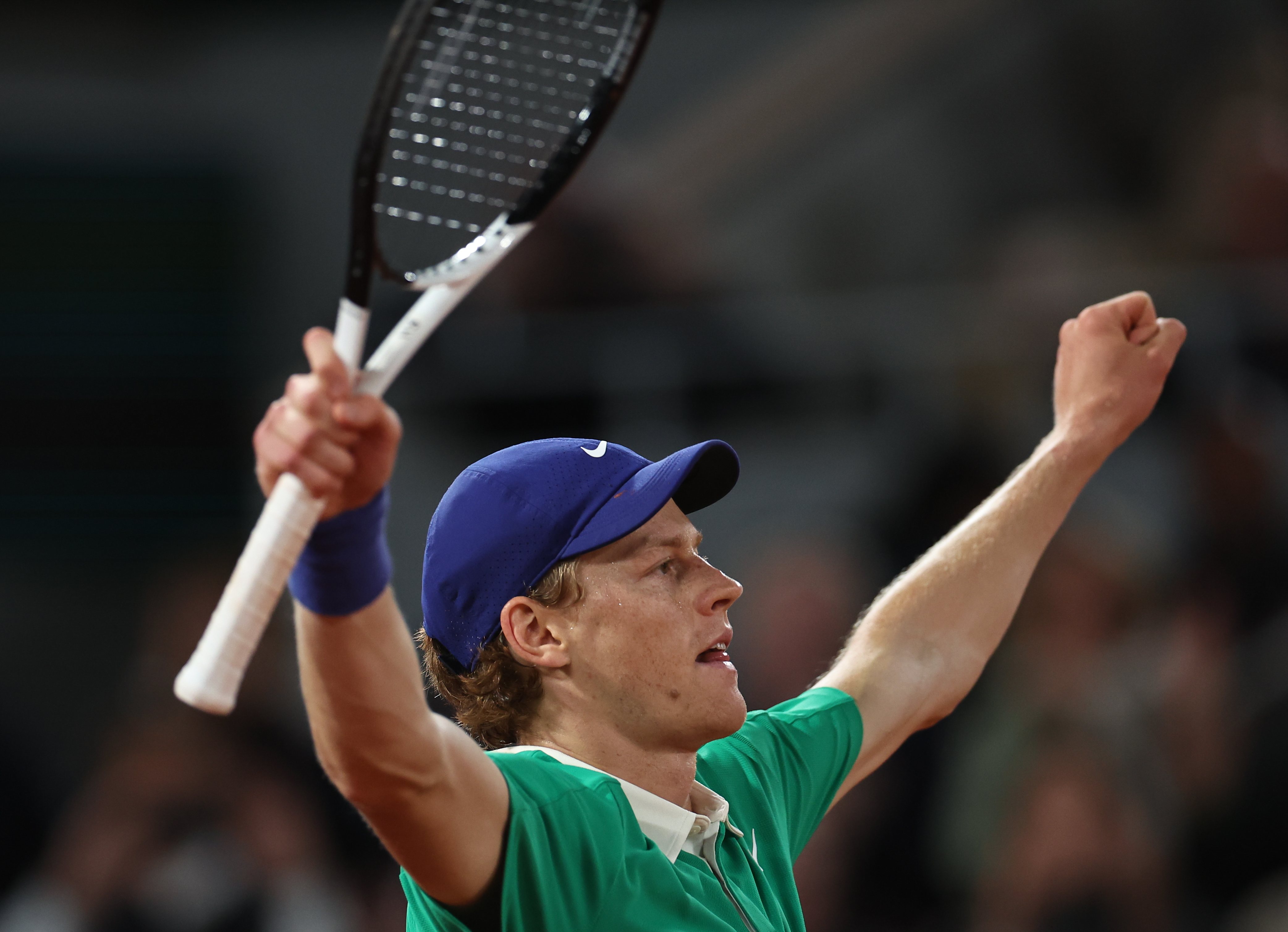 美网翻盘法网，辛纳带队取胜